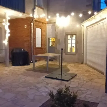 Au Mois Dans Maison En Colocation * Mauleon